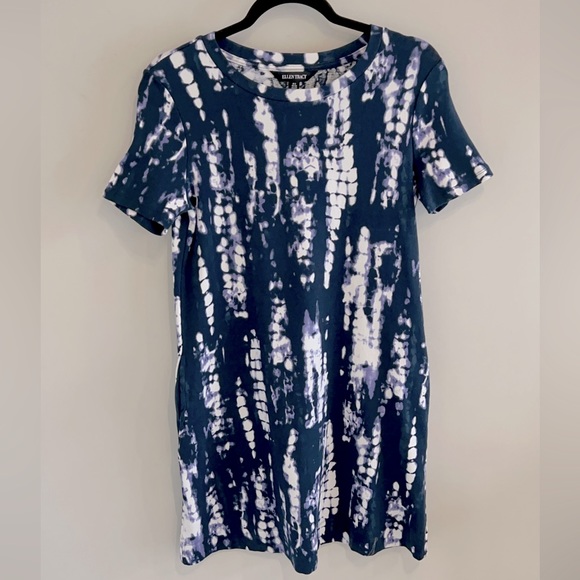 Ellen Tracy Pocket Dress. - Picture 3 of 11